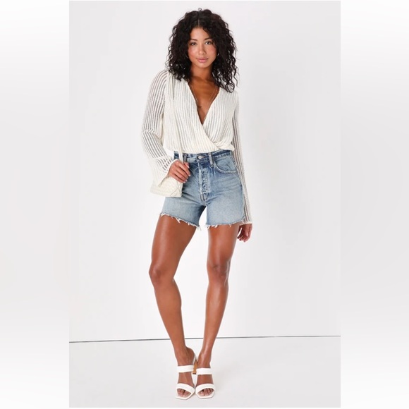 Elevated Standard Ivory Knit Long Sleeve Bodysuit Size S - Picture 6 of 6